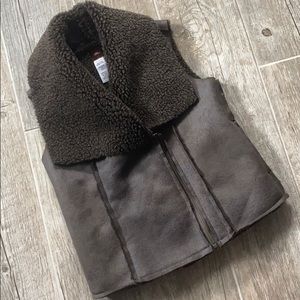 Tea Collection Mendoza Zip Up Faux Suede Vest